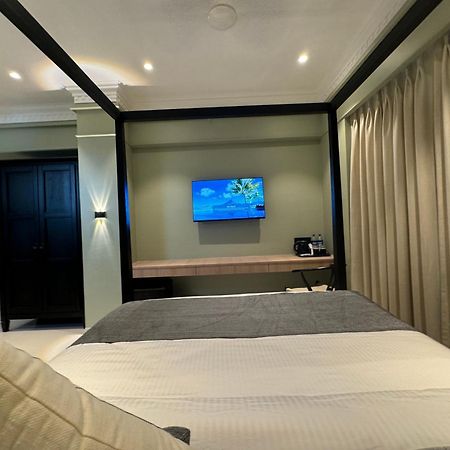 Hotel Mumbai House, Malad Экстерьер фото