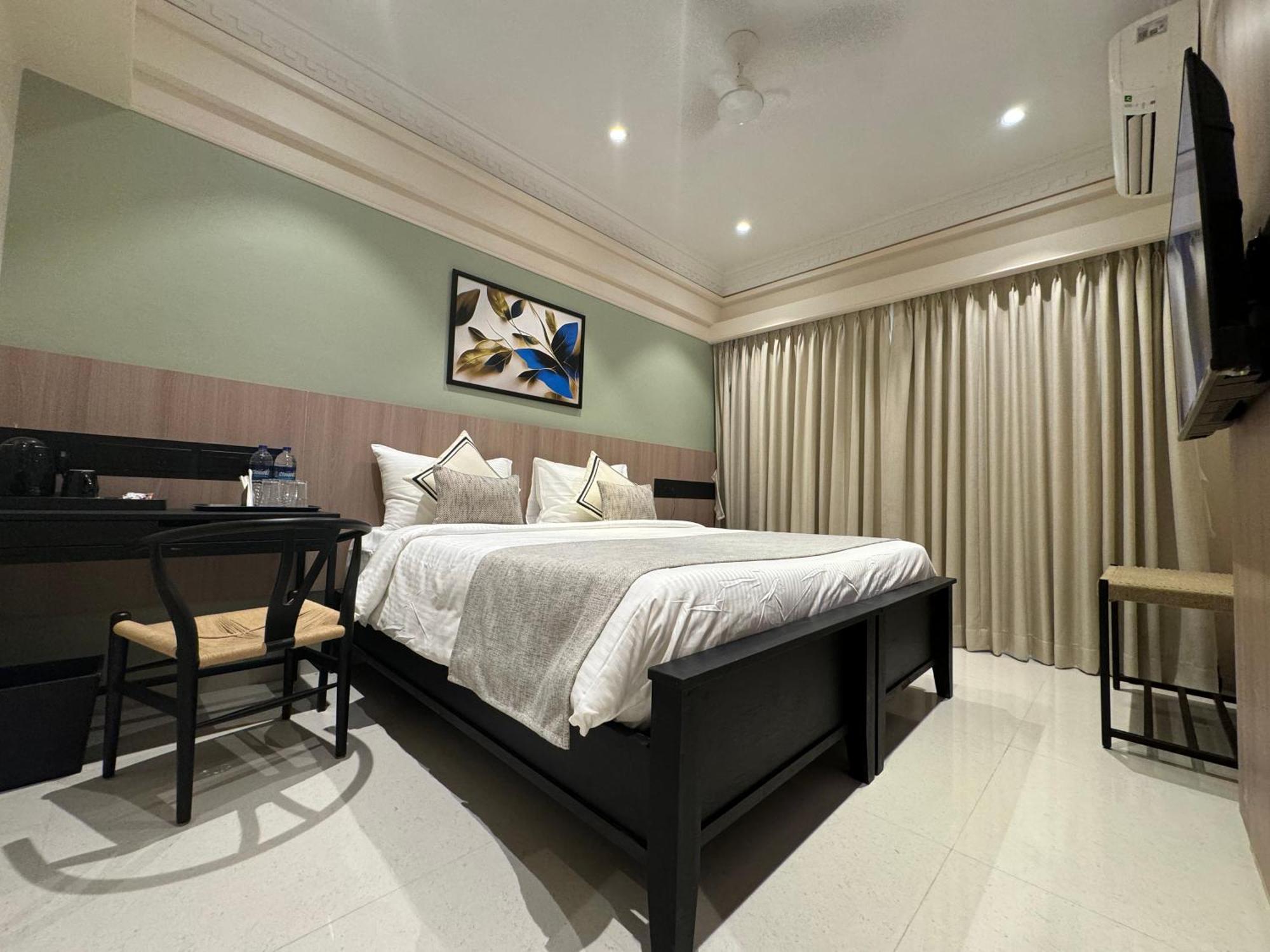 Hotel Mumbai House, Malad Экстерьер фото