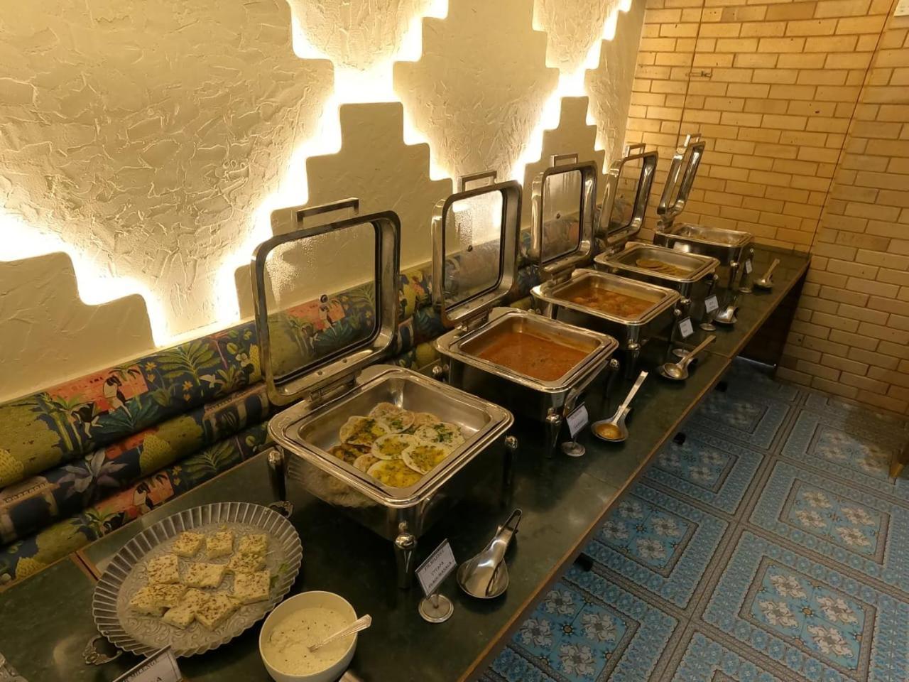 Hotel Mumbai House, Malad Экстерьер фото